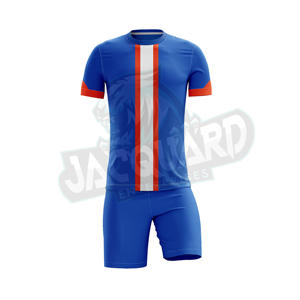 Uniforme de Fútbol de Primera Calidad, Sublimado y Personalizado, Uniforme de Fútbol de Tela de Poliéster de Alta Calidad - Product Image 4