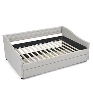 Divano letto imbottito trapuntato a grandezza naturale con letto estraibile singolo, schienale con bottoni e braccioli decorati con borchie in rame, colore beige - Product Image 6