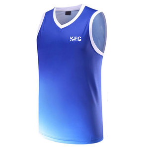 Maillot de basket-ball imprimé personnalisé de haute qualité, léger, respirant, anti-transpiration, pour l'entraînement en équipe - Product Image 1
