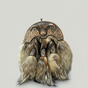 PRO V1 Sporran écossais des Highlands - Fourrure de renard et cuir noir, kilt complet fait main, best-seller - Product Image 4