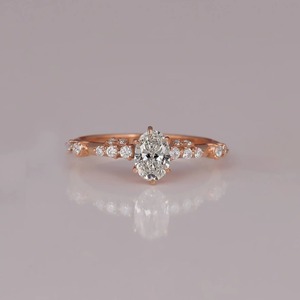 Anillo de dedo de diamante de joyería clásica de nueva moda con anillo de compromiso de alta calidad para regalo Unisex DE LA India - Product Image 1