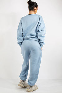 Ensemble de survêtement en molleton bleu clair 2 pièces pour femme grande taille, col rond, manches longues, coupe ample, imprimé lettres, poches, tenue décontractée - Product Image 2