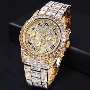 Montre analogique à quartz de luxe pour homme avec bracelet en acier inoxydable de 5 mm, entièrement sertie de diamants Moissanite, style Hip Hop, couronne en verre - Product Image 1