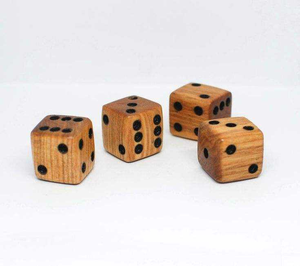 Juego de Dados Poliédricos Personalizados con Diseño de Flor de Cerezo, 7 Piezas, Transparentes, Rojos, de Resina, para Juegos de Mesa D&D RPG - Product Image 1