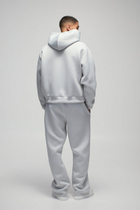 Top Quality Men's Light Gray Tracksuit Relaxed Fit Cotton Blend Pullover Two Piece Hoodies Sweatpants Custom Logo Wholesale - Product Image 2