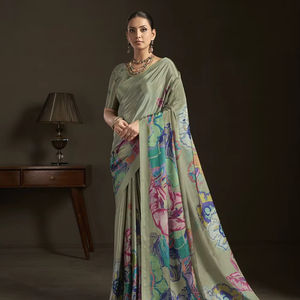 Sari listo para usar y blusa cosida, sari indio de crepé de seda con estampado floral, sari con estampado digital, diseño hermoso - Product Image 1