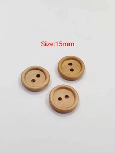 ปุ่มไม้2รูในสีธรรมชาติสำหรับเสื้อผ้า - Product Image 3