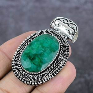 <b>Emerald</b> Gemstone <b>Pendant</b> Handmade Vintage Oval Cut Antique Overlay Charm Unisex Bohemian Alloy Jewelry - Product Image 3