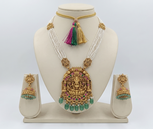 Divyoro Orissa - Juego de Joyería Nupcial Antigua de Dos Niveles, Chapado en Oro de 24K, Cobre y Latón, Collar y Pendientes Clásicos para Boda, Fiesta, Mujer - Product Image 1