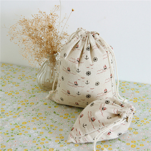 Sac cadeau réutilisable en tissu de coton avec cordon de serrage, pochette de rangement imprimée de 7 pouces - Product Image 6
