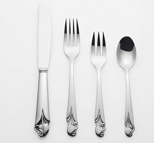 Classic Silver Plated Cutlery <b>Set</b> With Grape Motif Handles Mirror Finish Dinnerware For Wedding Occasions And Restaurant - Product Image 1