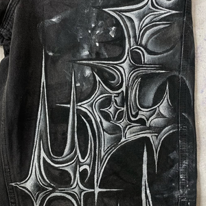 Shorts en jean vintage tricotés, best-sellers, style streetwear personnalisé, délavés et déchirés avec franges - Product Image 5