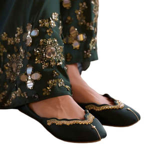 Material Sostenible y Duradero, Talla Personalizada, Antideslizante, Calidad Premium, Khussa para Mujer, Todas las Temporadas - Product Image 1