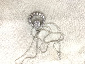 A High Quality Hot Sale Sunflower Pendant Round Brilliant Zircon Necklace For Women German <b>Silver</b> Wear Romanticr Women Jewelry - Product Image 3