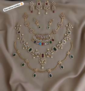 Conjuntos de collares con acabado mate CZ, oferta combinada ideal para fiestas y uso casual, estilo minimalista, diseños hermosos, ropa étnica y occidental. - Product Image 1