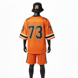 Ensemble short et maillot de football pour homme, tissu mesh doux premium 220 GSM, orange, vêtements de sport, logo personnalisé appliqué. - Product Image 5