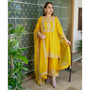 Conjunto de Traje de Fiesta de Chifón con Bordado de Lentejuelas y Diseño Elegante para Ocasiones Especiales - Product Image 6