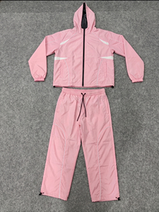Ensemble de survêtement coupe-vent noir personnalisé pour homme, imperméable, à capuche, avec passepoil blanc, en nylon, pour la course et les activités sportives, OEM - Product Image 4