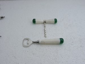 Best Design Bottle Opener & Cock <b>Screw</b> Stainless Steel Bottle Opener With Resin Handle Cock <b>Screw</b> At low wholesale Price - Product Image 2