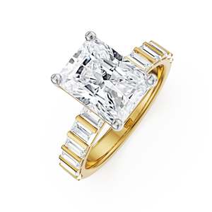 Bague en moissanite taille émeraude rectangulaire avec pierres baguette serties pavé et bande plaquée or pour fiançailles et mariage - Product Image 4