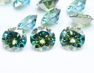 เพชร Aura Verde 1.00-1.10 กะรัต ทรงแฟนซีอินเทนส์บริลเลียนท์คัท เพชรสังเคราะห์เพาะเลี้ยงในห้องปฏิบัติการ รับรองโดย IGI ระดับความสะอาด VVS2 VS1 เพชรเม็ดเดี่ยวคุณภาพพรีเมียม - Product Image 1