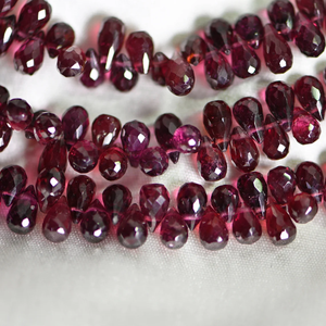 Haute qualité 8mm Rhodolite grenat gouttes à facettes forme perles Briollette perles pour la fabrication de bijoux - Product Image 5
