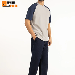 Camiseta Personalizada de Diseño Único para Hombre, Impresión Digital de Logotipo Personalizado, Tejido de Punto 100% Algodón, Estilo Formal, Impresión por Serigrafía - Product Image 4