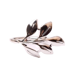 Anneaux de serviette élégants avec impression de logo personnalisé, fournitures pour hôtels et restaurants, anneaux en or rose pour serviettes et porte-mouchoirs, décoration d'intérieur - Product Image 1