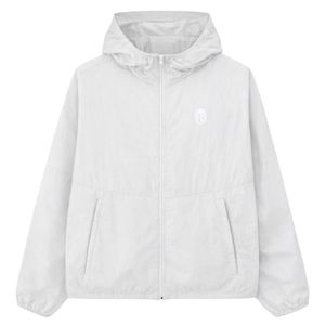 Ensemble veste coupe-vent translucide et short pour homme, veste légère à capuche avec taille élastique, ensemble de mode pour l'extérieur en blanc - Product Image 1