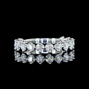 Bague Éternité à Griffes Partagées avec Diamant de Laboratoire Taillé, Plaqué Rhodium, Or 10K 14K 18K, Argent 925 935, Bijoux de Fiançailles et de Mariage - Product Image 1
