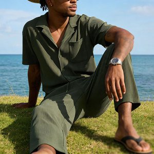 Ensemble assorti deux pièces pour homme en coton léger et respirant, chemise à manches courtes et pantalon coupe décontractée, idéal pour les vacances - Product Image 5