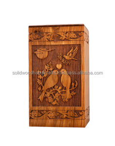 Urnas de cremación de madera de nuevo diseño para urnas de madera para adultos Urnas funerarias Tamaño personalizado Suministros funerarios - Product Image 1