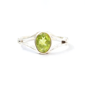 2.1 Grams <b>Peridot</b> Fashion <b>Ring</b> - Product Image 1