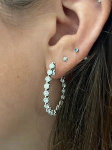 ต่างหูห่วงเพชรทรงกลมเจียระไนแบบบริลเลียนท์ชุบทอง 18k จาก AssayJewelers ของแท้รับรองโดย IGI เครื่องประดับสำหรับผู้หญิงสไตล์วินเทจ - Product Image 2