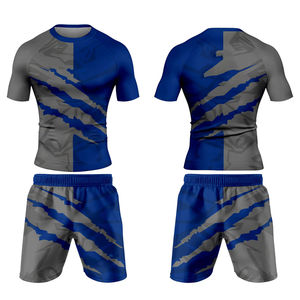 Ensemble de vêtements de sport de compression pour hommes OEM, haut de protection contre les éruptions cutanées et short de MMA, graphismes personnalisés pour le kickboxing, le jiu-jitsu, l'entraînement physique - Product Image 6