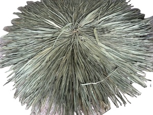 Tapis traditionnels en feuilles de palmier tissés à la main, matériau écologique pour les toits de villégiatures, les auvents, les pergolas, les stations balnéaires. - Product Image 4