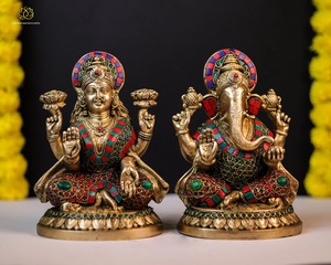 Statues en laiton du Dieu Ganesh et de la Déesse Lakshmi, encadrées, artisanales, style Art Déco, pour décoration intérieure, ensemble de table, 1 pièce, qualité supérieure, Anniversaire Radhe - Product Image 5