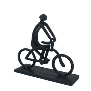 Producto de moda para ciclistas recién añadido a la decoración del hogar: Figura de arte hecha a mano para decoración de mesa en la sala de estar. - Product Image 4