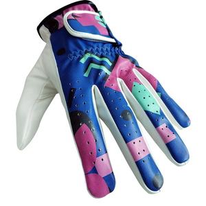 Gants de golf respirants Cabretta en cuir de mouton de haute qualité pour hommes en blanc bleu Poignées antidérapantes au design personnalisé pour le sport - Product Image 2