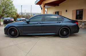 BMW Serie 7 ALLPINA B7 XDrive 2018 Usado en Excelentes Condiciones con 3 Años de Garantía y Agarre Antideslizante en Venta - Product Image 3