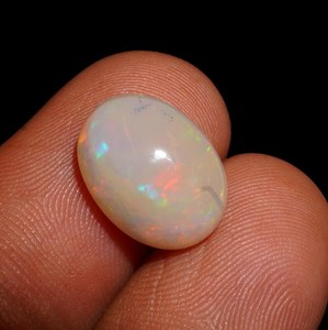 Opale blanche naturelle Welo, taille ovale, cabochon 4,90 ct, pierre précieuse éthiopienne avec jeu de couleurs - Product Image 5