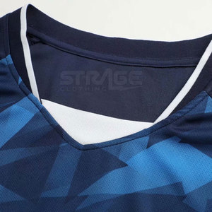 Latest Design <b>Men's</b> Soccer Uniform Set Breathable Polyester Eco-Friendly OEM Service New Arrival Team Name Customizable - Product Image 2