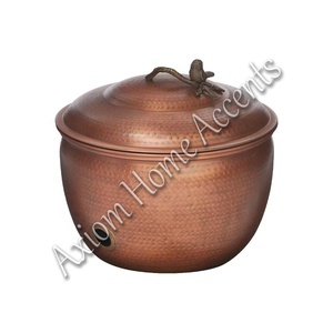 หม้อสายยางทำจากโลหะทนต่อสภาพอากาศพร้อมฝาปิดที่เก็บของตกแต่งใช้งานได้ตามซอกของตกแต่งบ้าน - Product Image 1