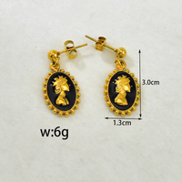 Collier pendentif rectangulaire décontracté pour femmes en acier inoxydable 304 avec revêtement plaqué or 18 carats et chaîne gourmette