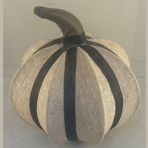 Décoration artisanale en fer naturel et tissu de coton en forme de citrouille pour un style festif de décoration intérieure - Product Image 3