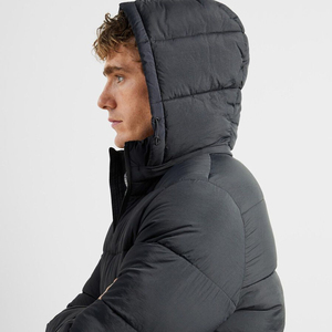 Veste longue matelassée noire pour homme, à capuche, coupe-vent, décontractée, hiver, fermeture éclair, rembourrage en polyester, manches régulières, couleur unie - Product Image 5