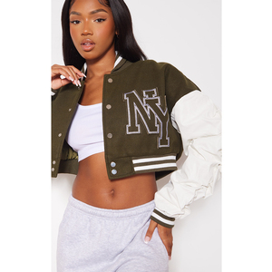 Blouson universitaire court en laine épaisse et chaude pour femme, avec boutons en corne – Meilleure vente pour adultes et jeunes filles - Product Image 2