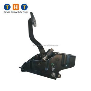 Pedal de embrague MK569585 Piezas del cuerpo del camión para motor diésel Fuso Canter FE 3,5 T - Product Image 2