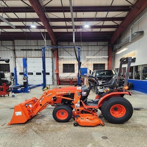 Tractor compacto Kubota B2301 con motor diésel, mini tractor agrícola con tracción en las cuatro ruedas, maquinaria agrícola en venta - Product Image 4