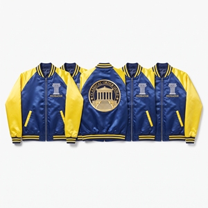 Chaqueta Bomber de Satén Personalizada al por Mayor, Chaqueta Universitaria Azul y Amarilla Bordada con Cierre Frontal y Ribete Acanalado, Fabricante de Ropa Universitaria - Product Image 1
